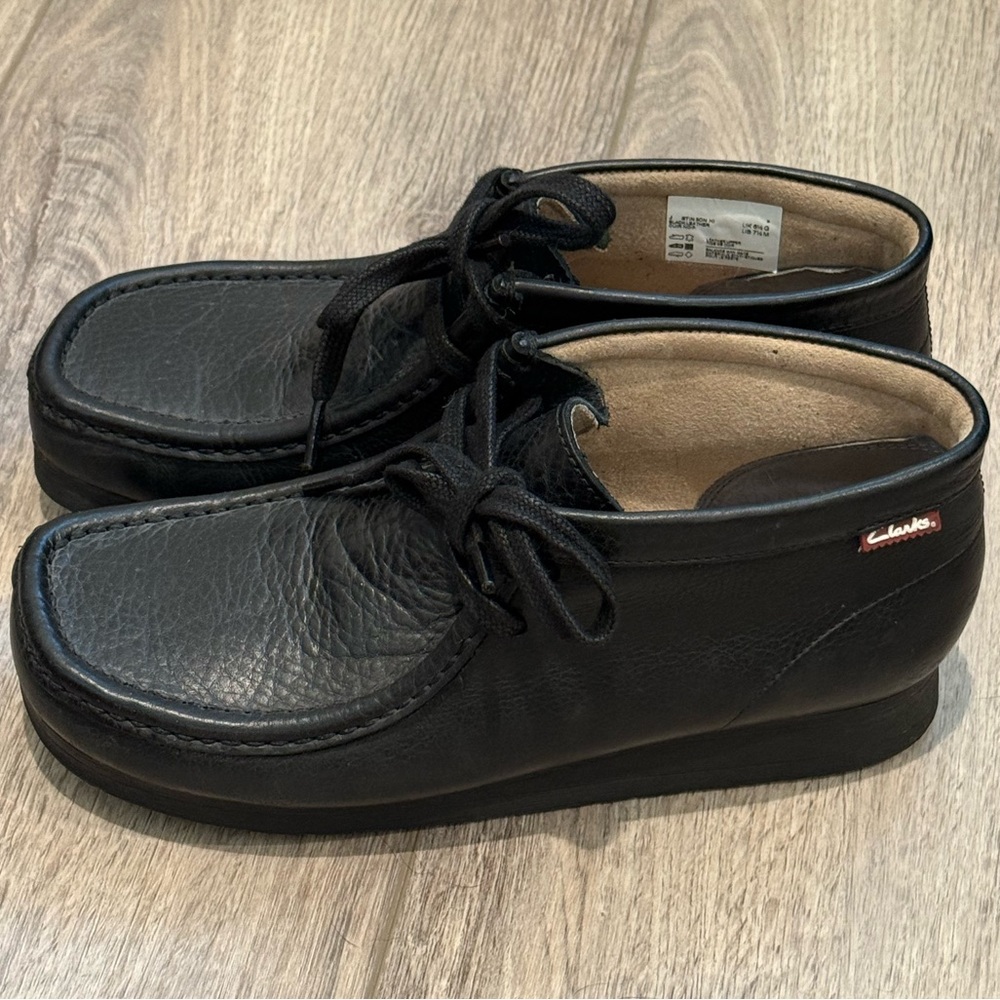 Clarks Stinson Hi Wallabee Boots Men's 7.5 Black Leather Crepe Sole Work Shoes